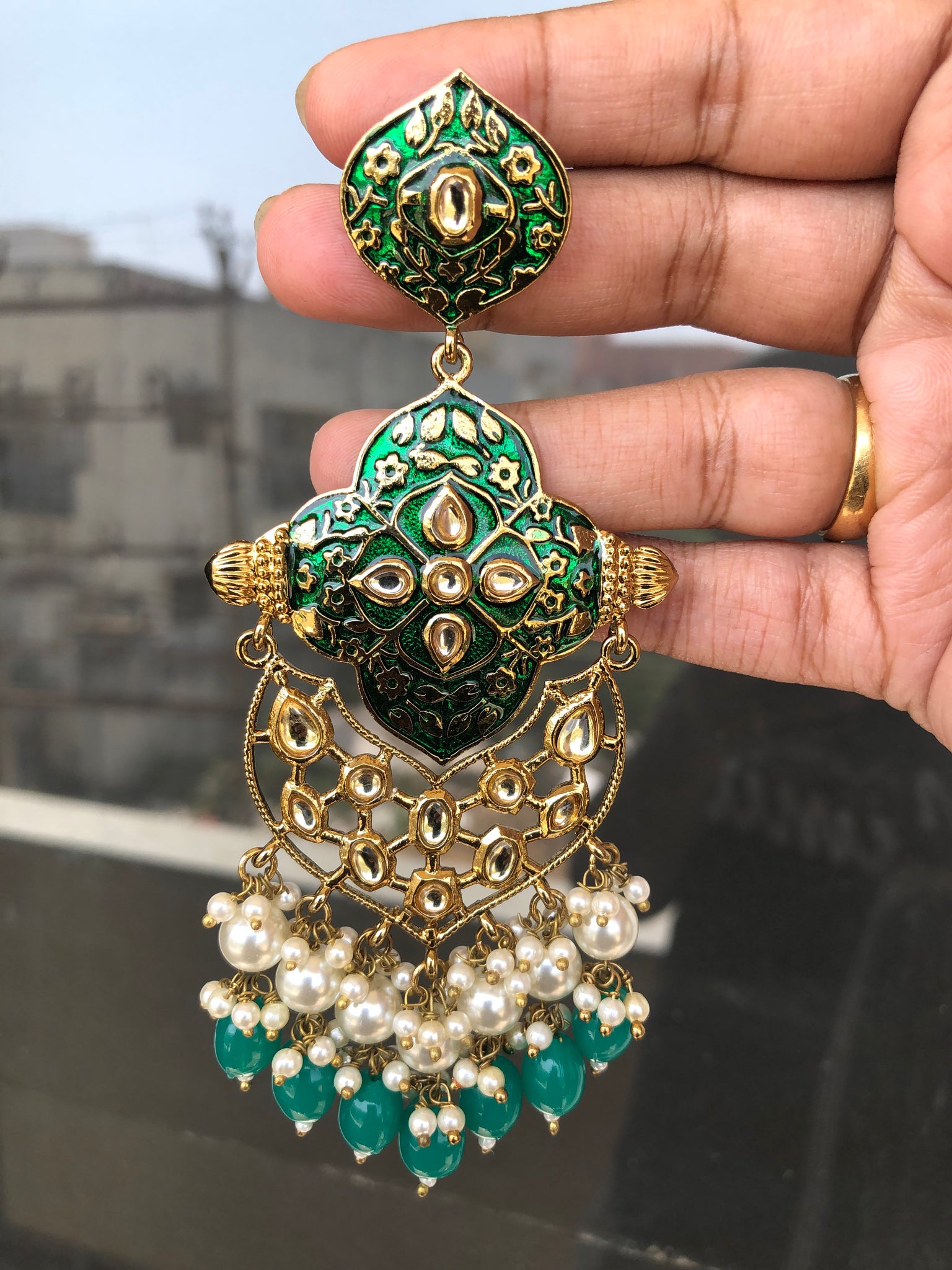 Dominique Denaive Emerald Green Paola Earrings | Mustahöyhen Online Boutique